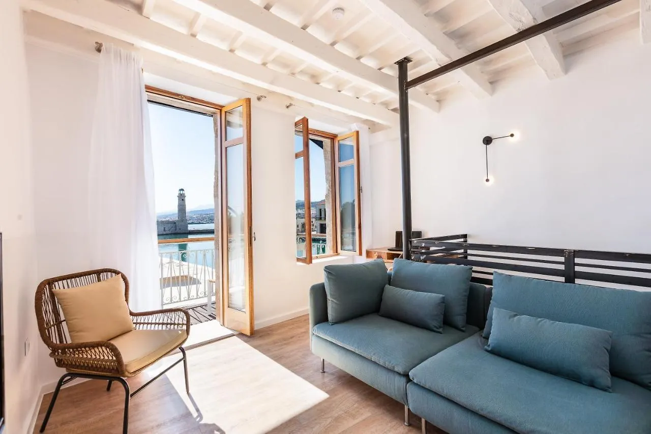Anne Apartment, At The Venetian Port Of Rethimno! 罗希姆诺